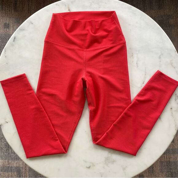 Beach Riot Pink Ribbed High-Waisted Leggings Size Small Gently Used - Picture 2 of 5